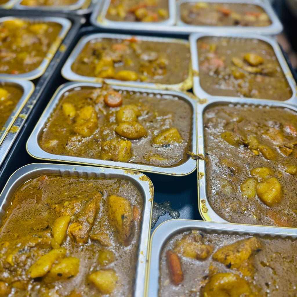 Spicy Jamaican Curry • 1L Family Tray