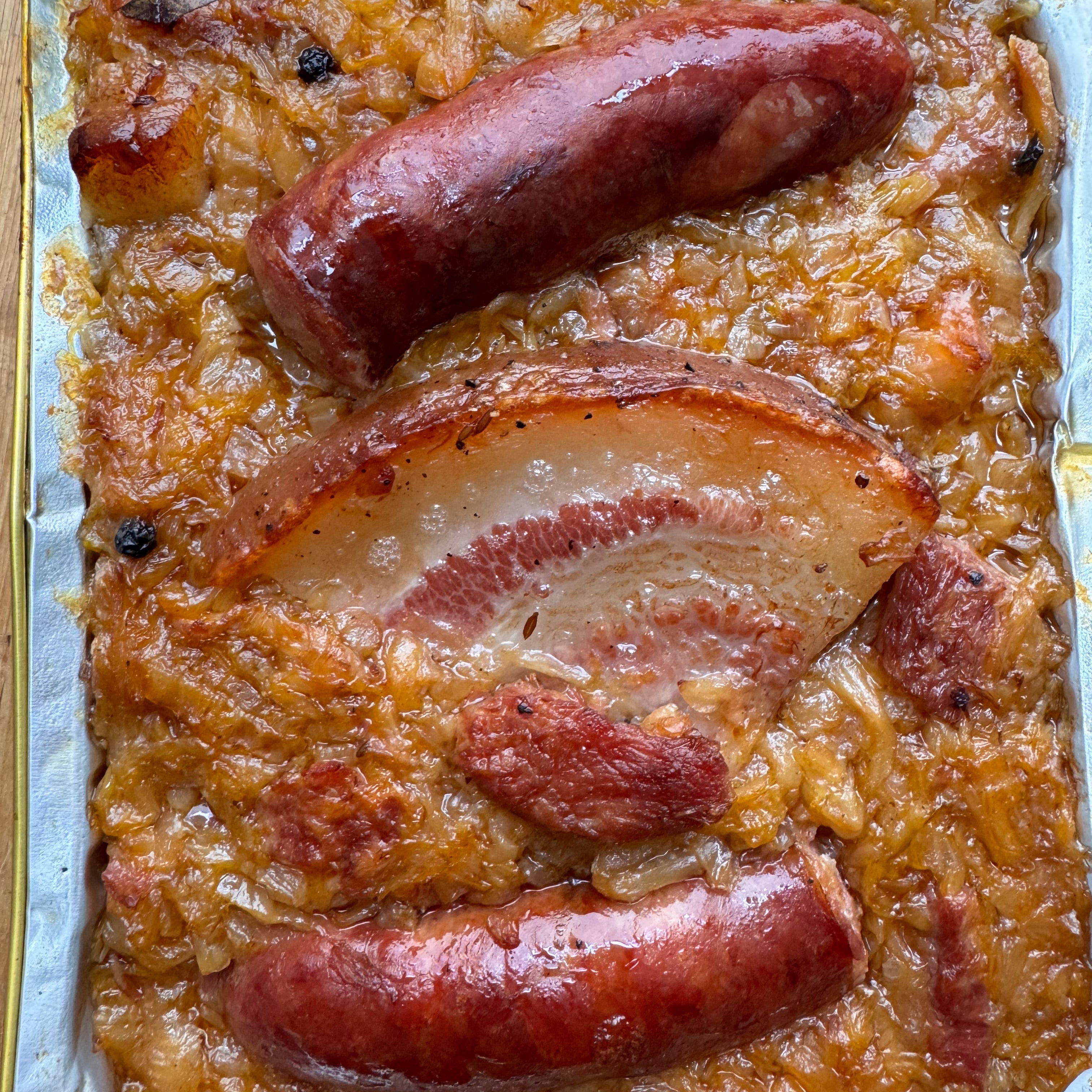 Podvarak (Serbian Braised Pork & Sauerkraut) • 1L Family Tray